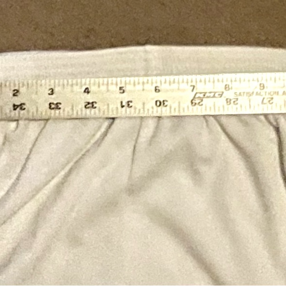 Woman’s lands End white legging size medium never wore - Picture 7 of 7